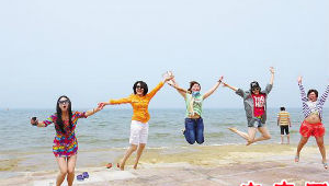 夢見一群人站一起照相好不好(夢見一群人在照相)