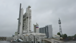 攪拌站貼吧（攪拌站招人的那個網站叫什么）